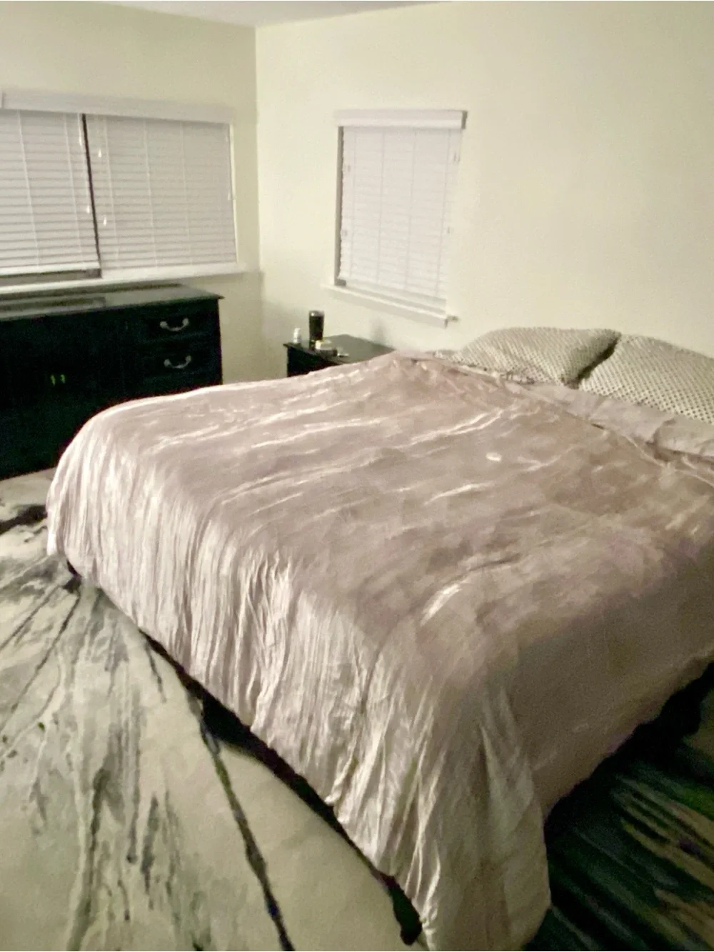 West Elm Crushed Velvet King Duvet - Silver/Gray, High-Quality